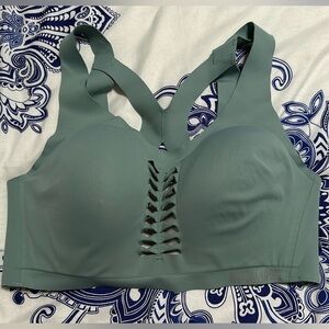 Victoria Sport Spirts Bra